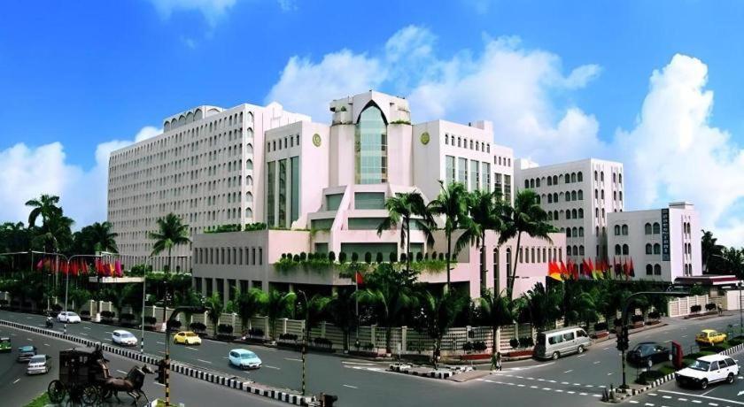 Hotel Ruposhi Bangla 다카 외부 사진